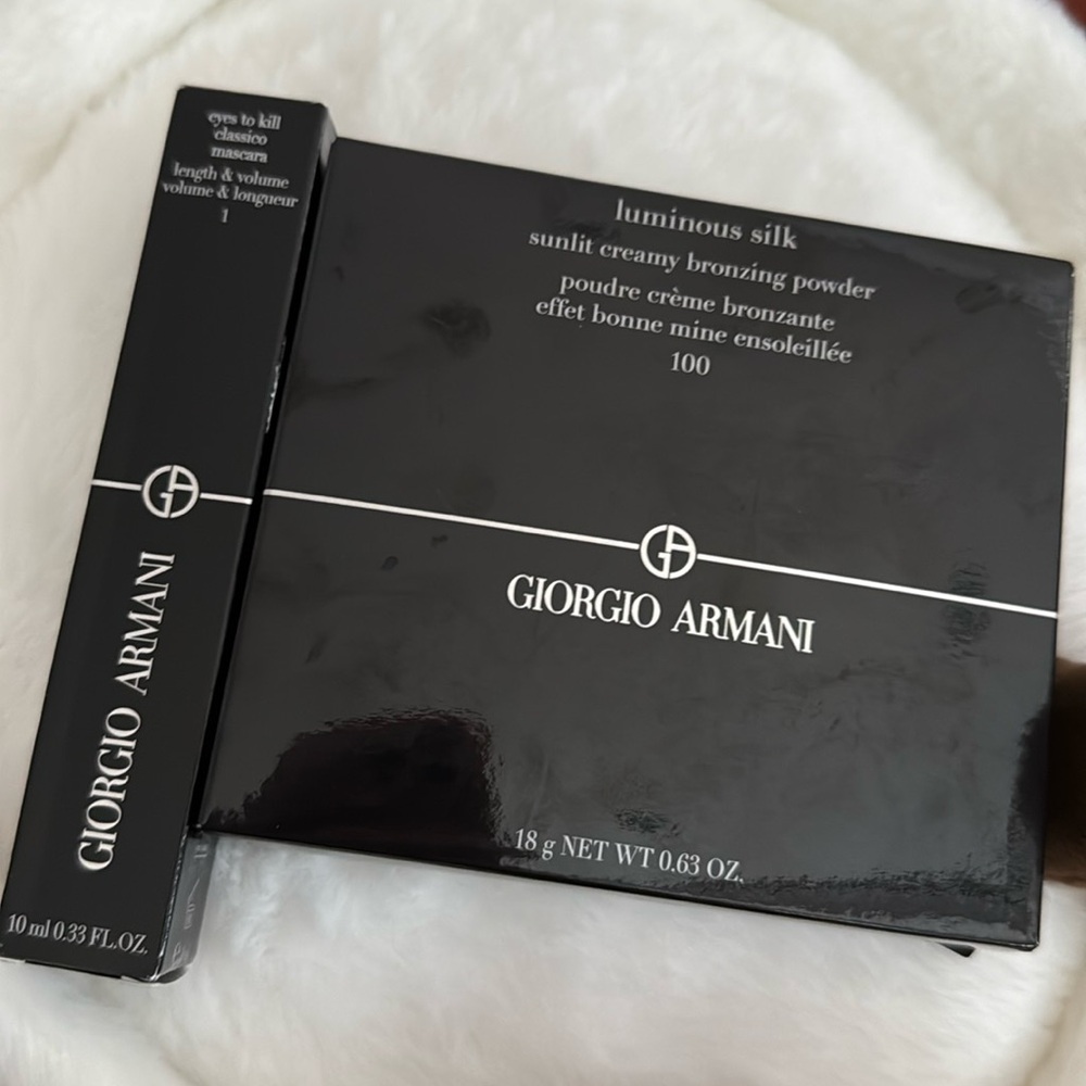 Giorgio Armani Luminous Silk Bronzing Powder 100 + Eyes to kill Mascara 1